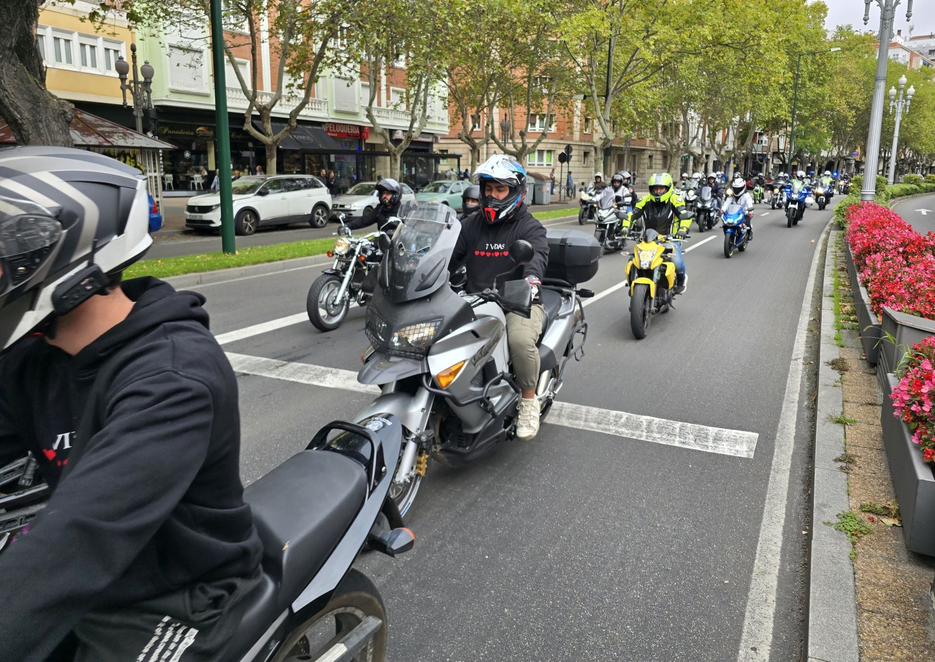 Marcha motera para visibilizar el ELA en Valladolid