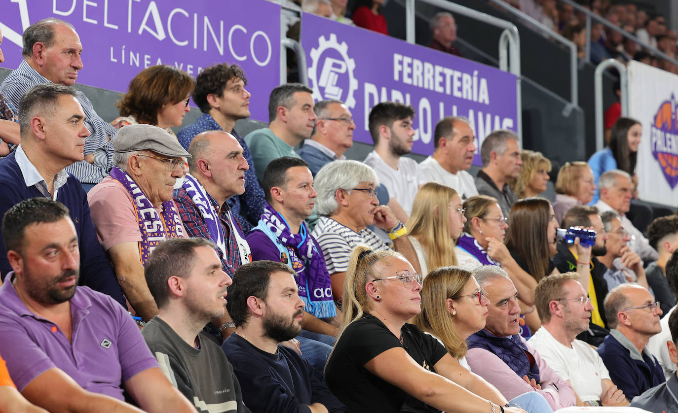 Búscate en las gradas del Pabellón animando al Palencia Baloncesto