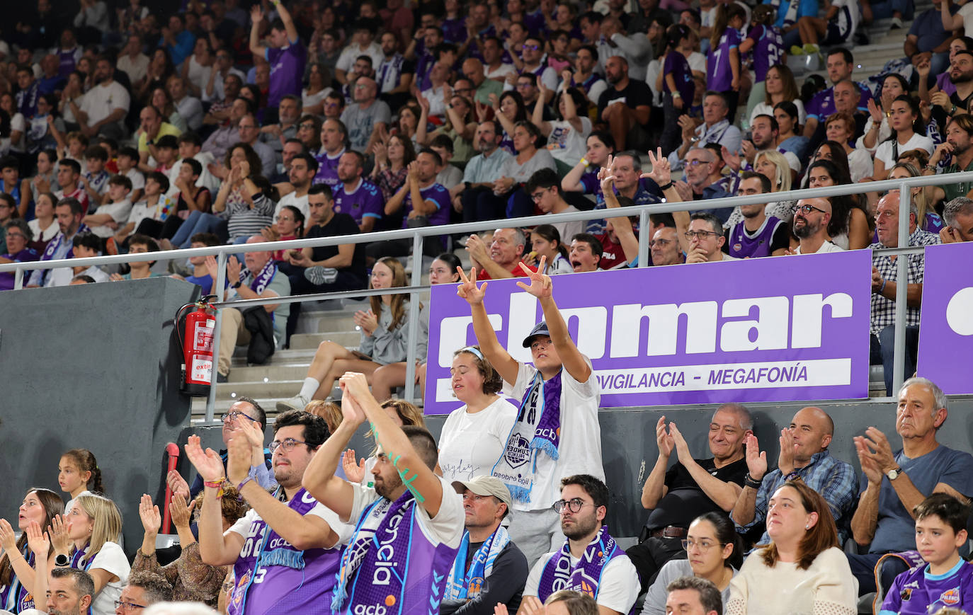 Búscate en las gradas del Pabellón animando al Palencia Baloncesto