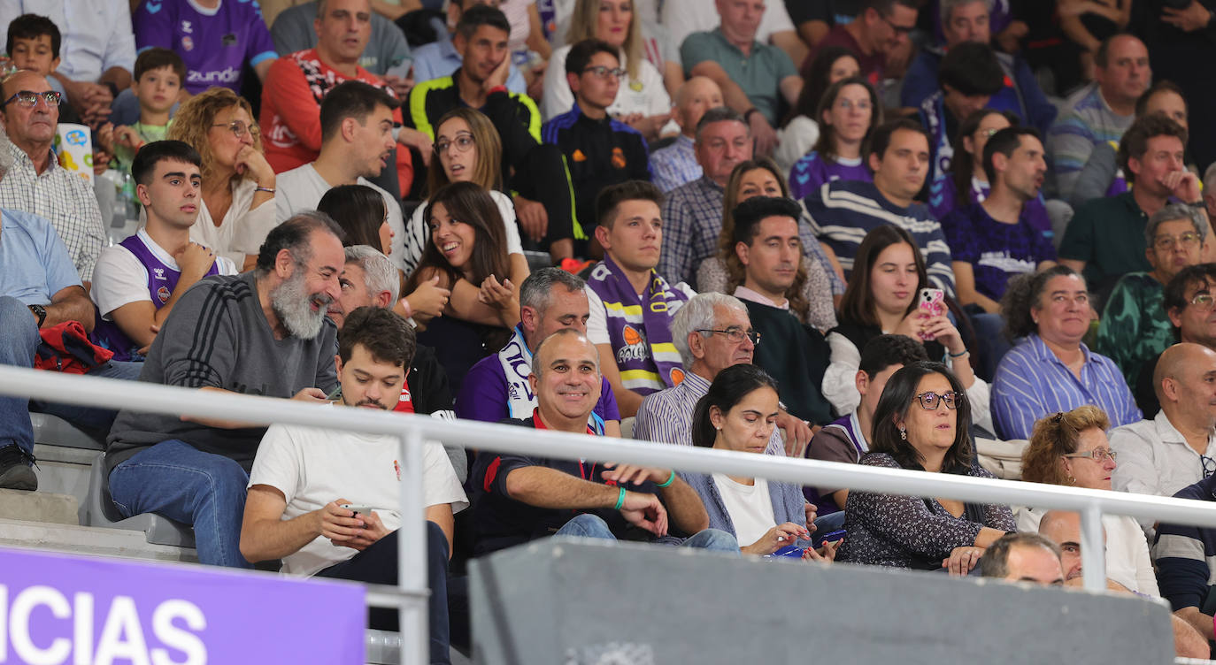 Búscate en las gradas del Pabellón animando al Palencia Baloncesto