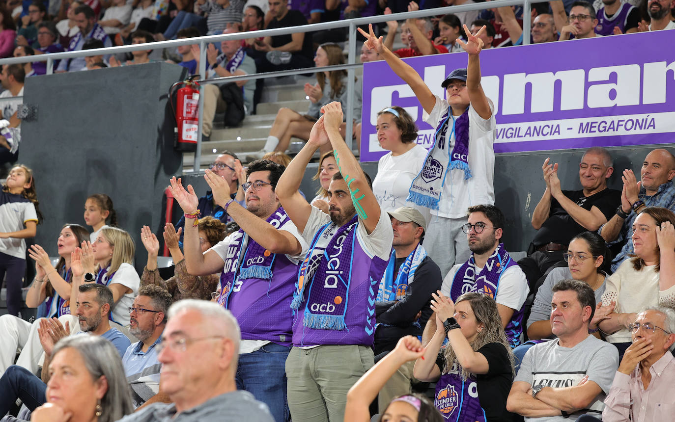 Búscate en las gradas del Pabellón animando al Palencia Baloncesto