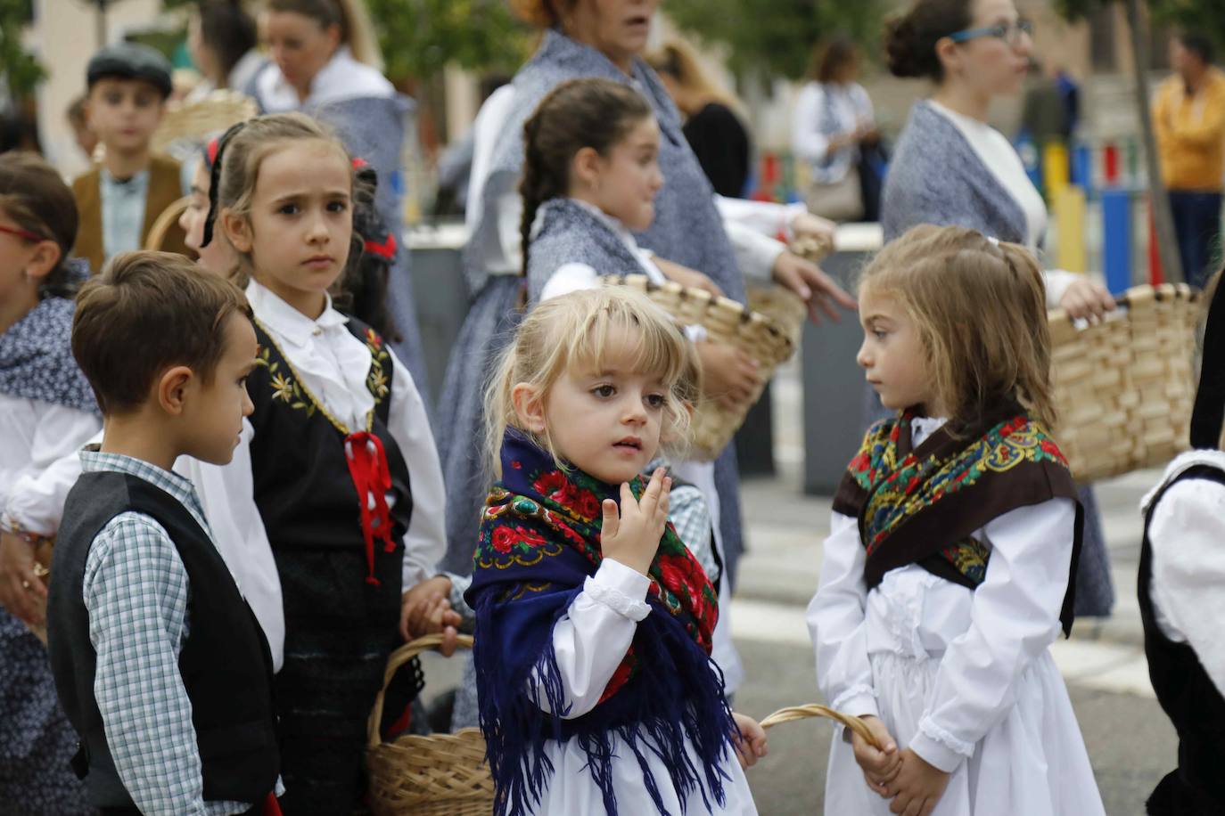 Las imágenes del pisado de la uva en Peñafiel