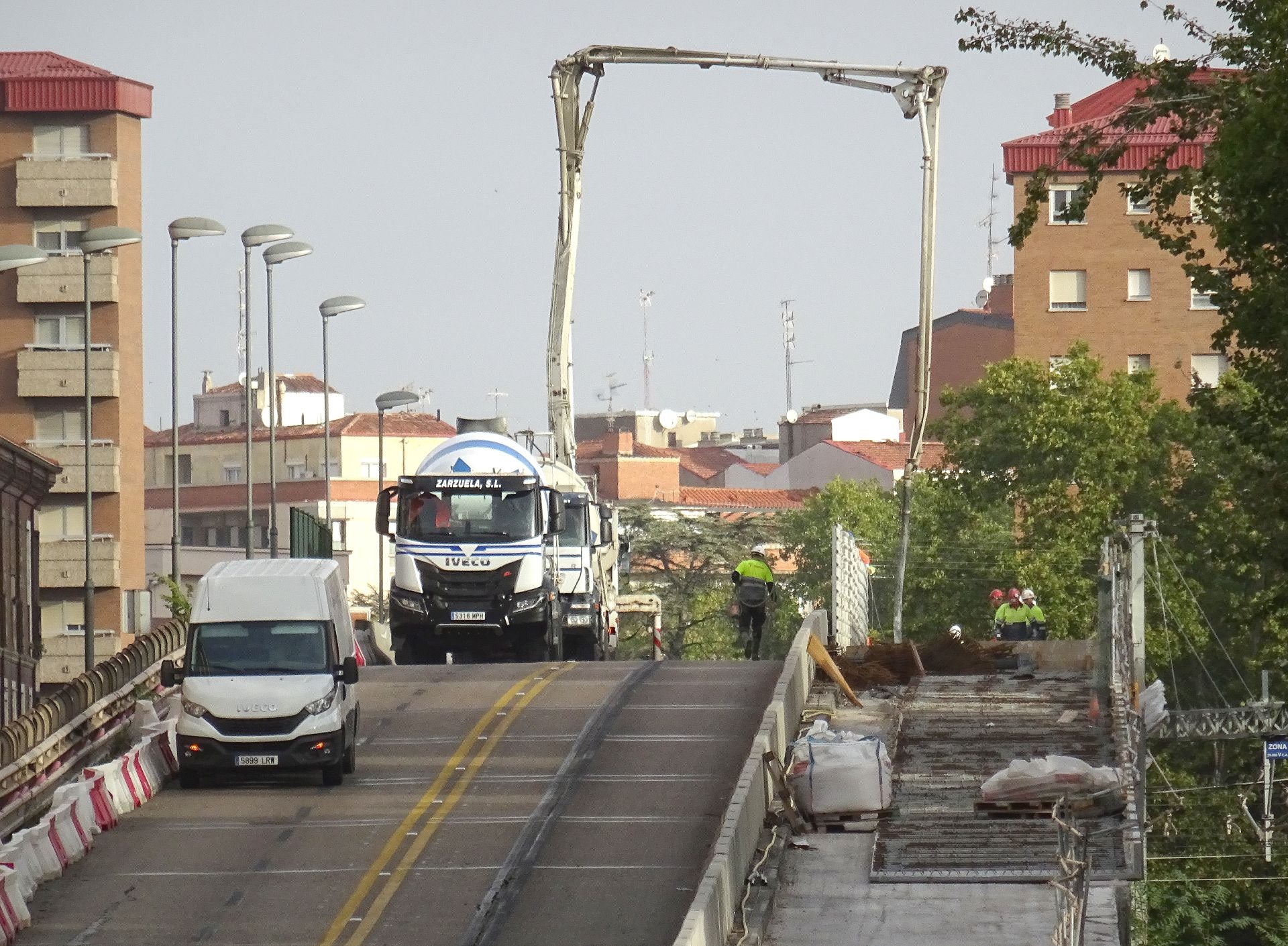 Obras para asegurar el viaducto de Arco de Ladrillo