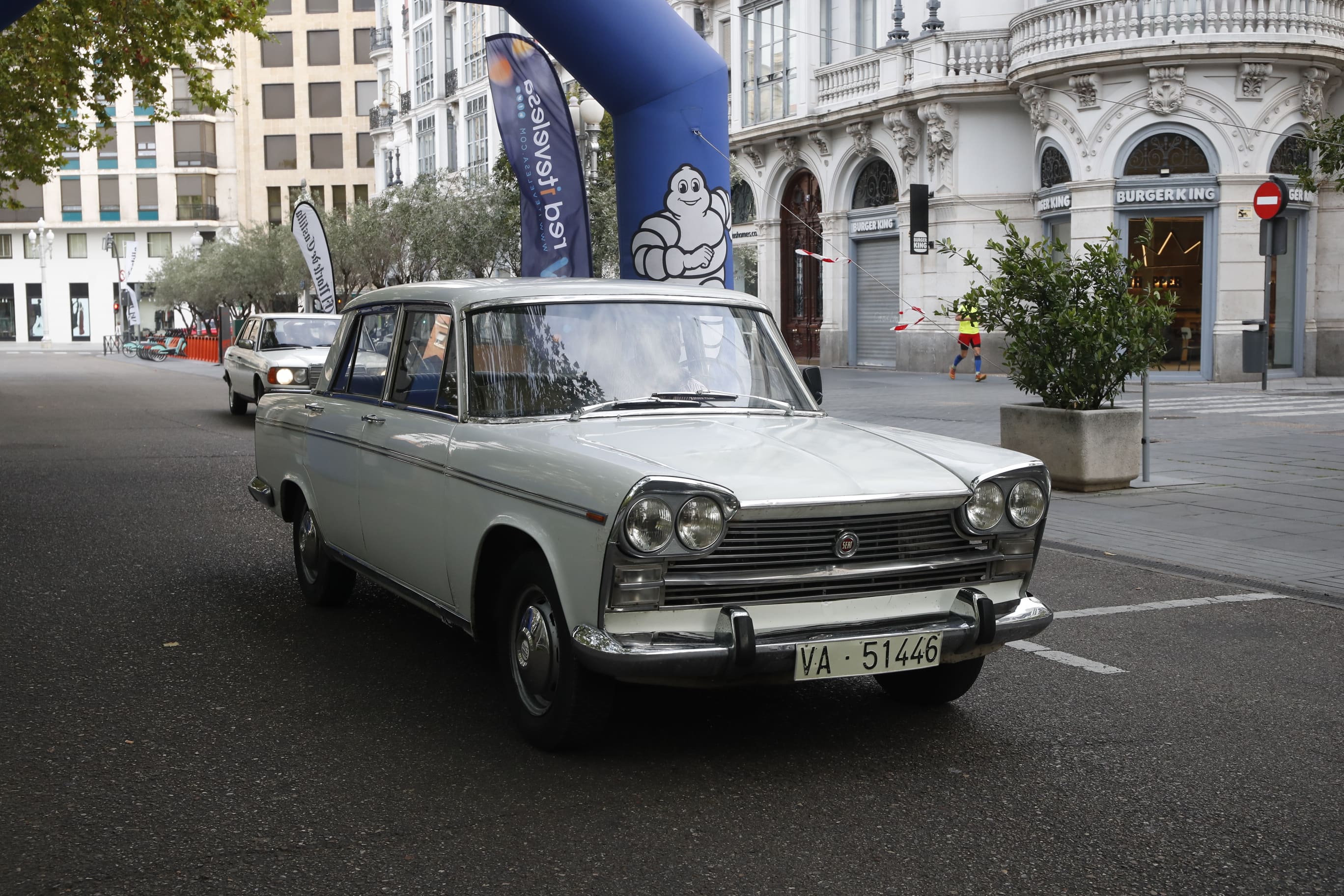 Búscate entre los participantes en Valladolid Motor Vintage (1/9)