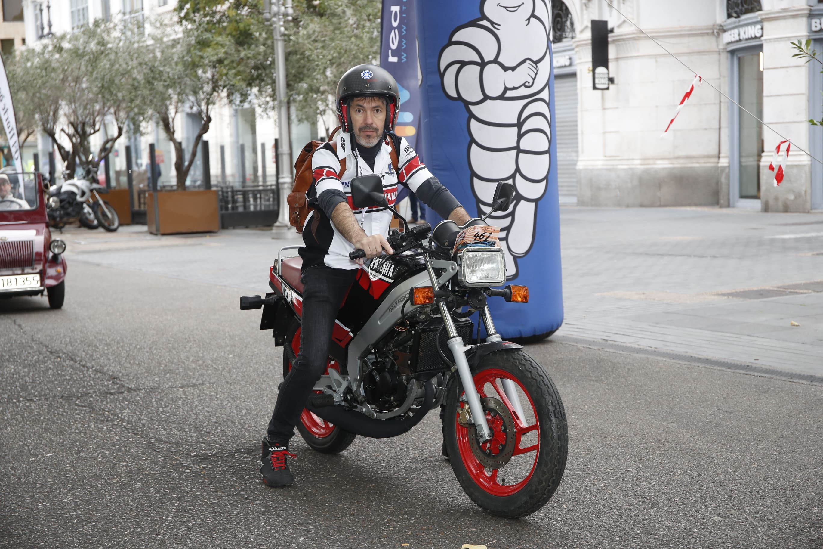 Búscate entre los participantes en Valladolid Motor Vintage (1/9)