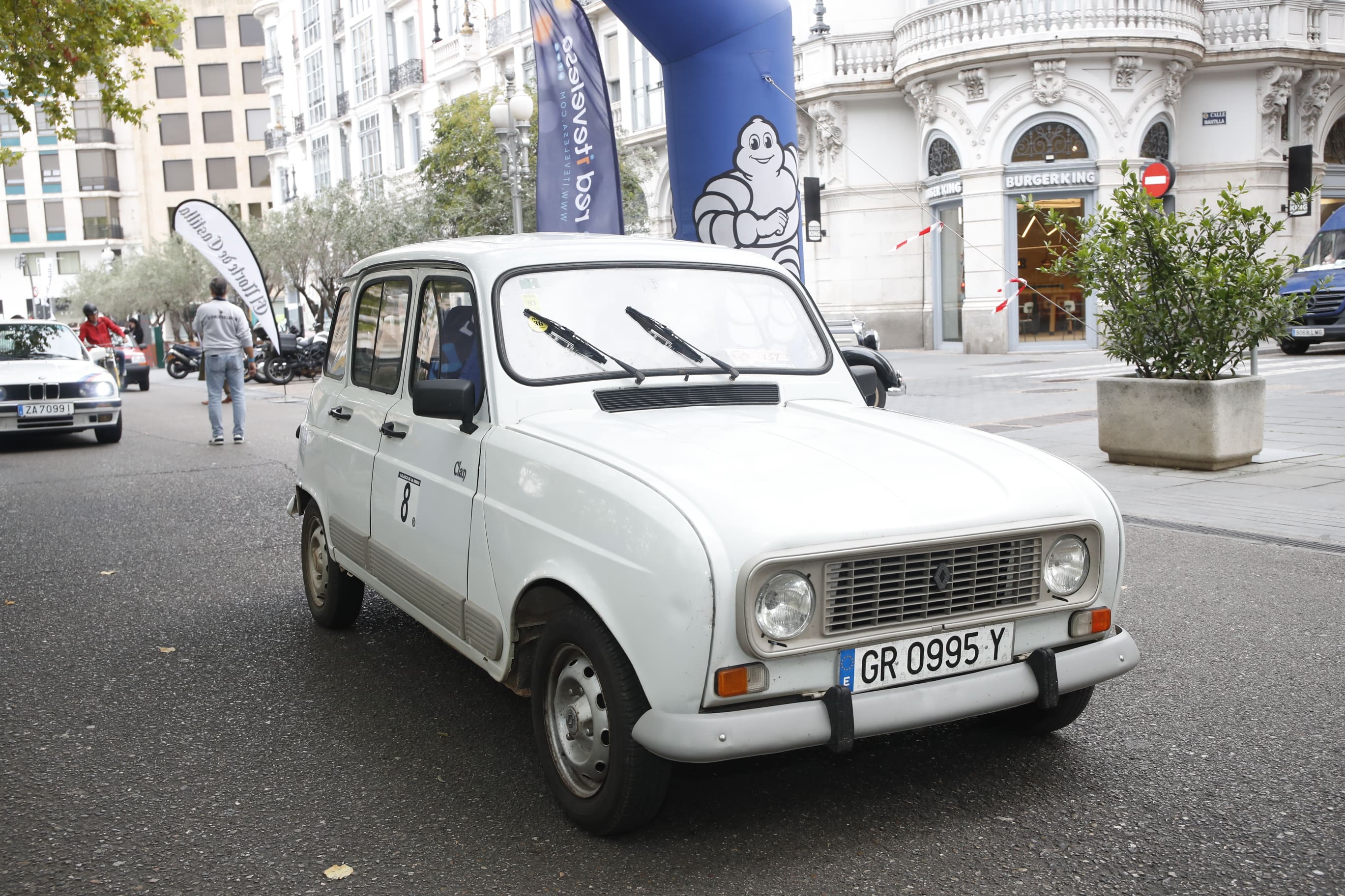 Búscate entre los participantes en Valladolid Motor Vintage (1/9)