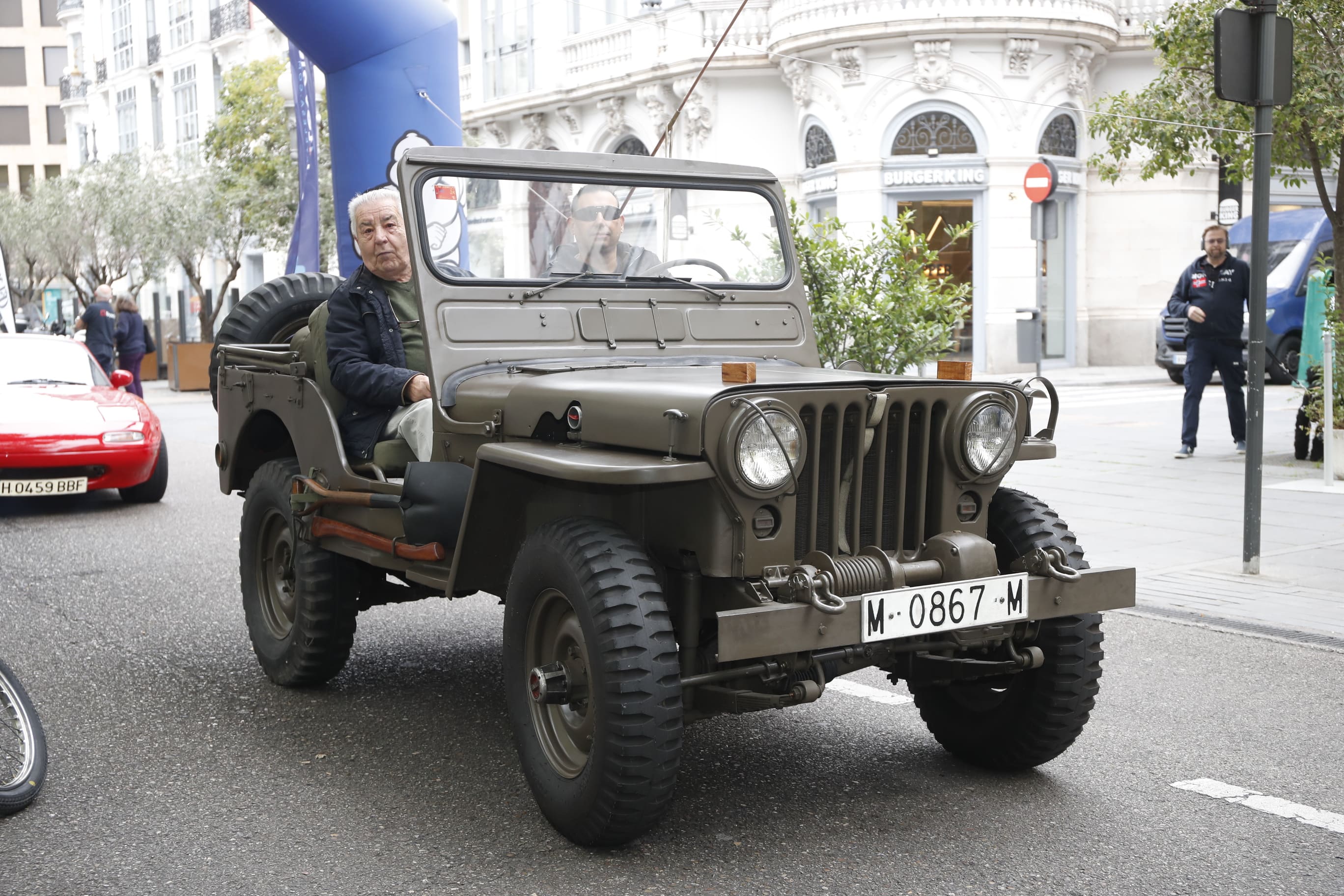 Búscate entre los participantes de Valladolid Motor Vintage (2/9)