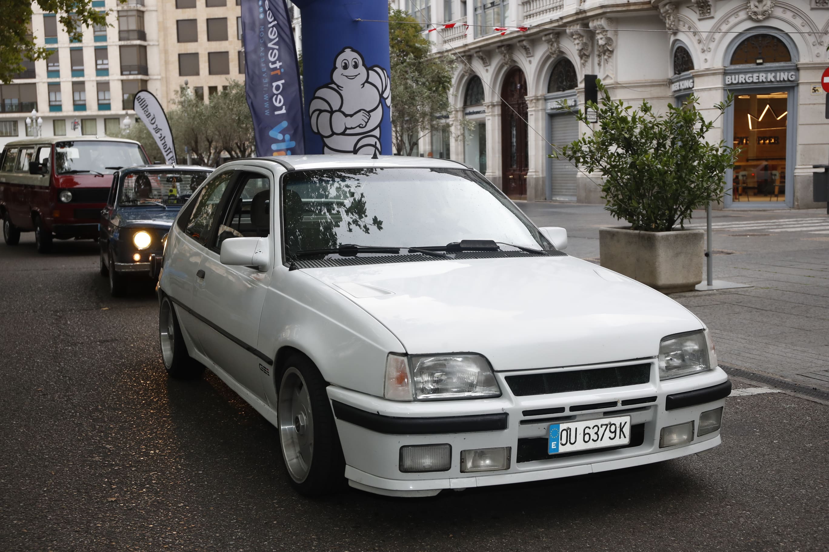 Búscate entre los participantes de Valladolid Motor Vintage (7/9)