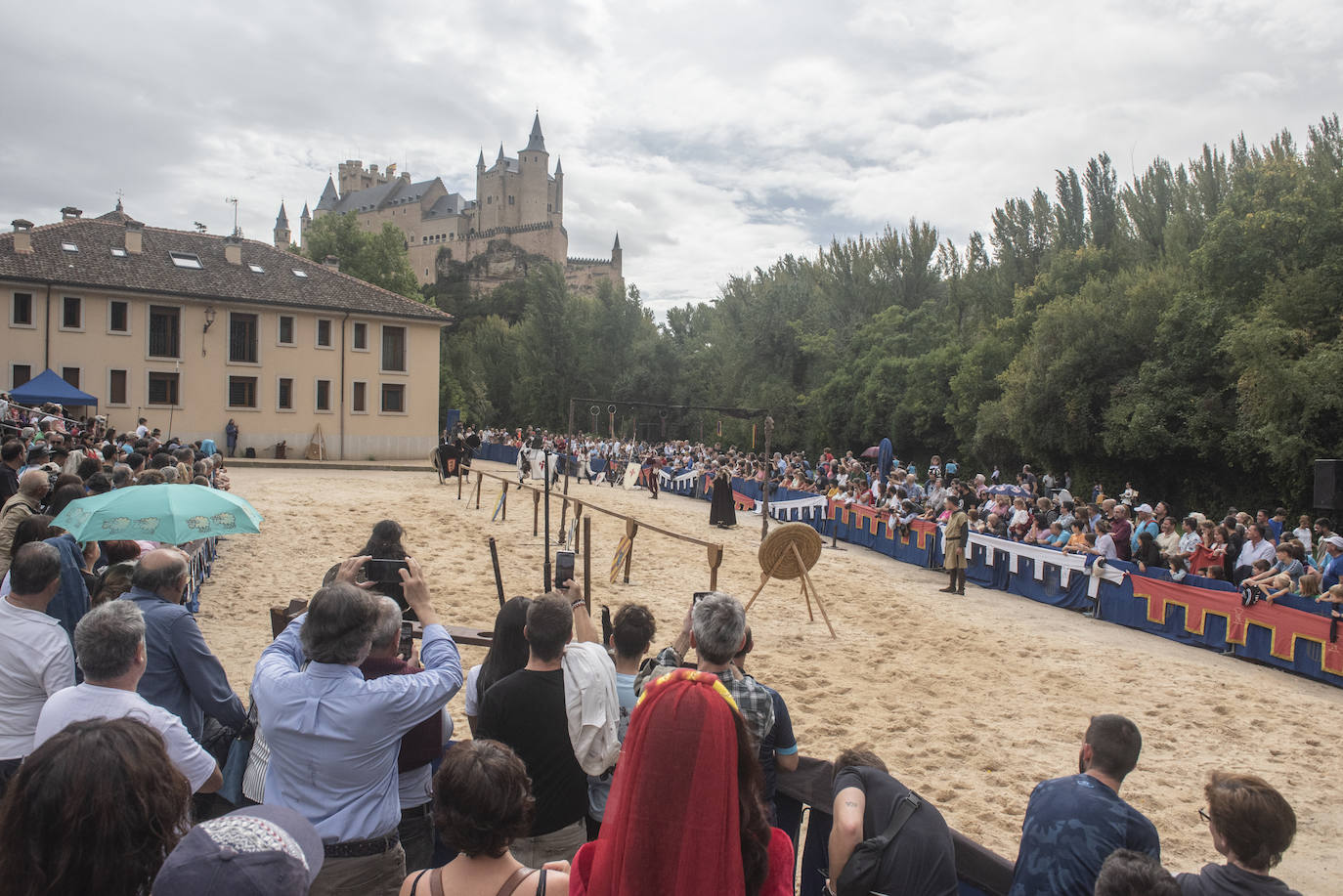 Fotografías del torneo medieval a los pies del Alcázar