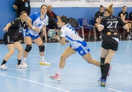 Las imágenes del partido entre el Caja Rural Aula Valladolid y el KHF Ferizaj