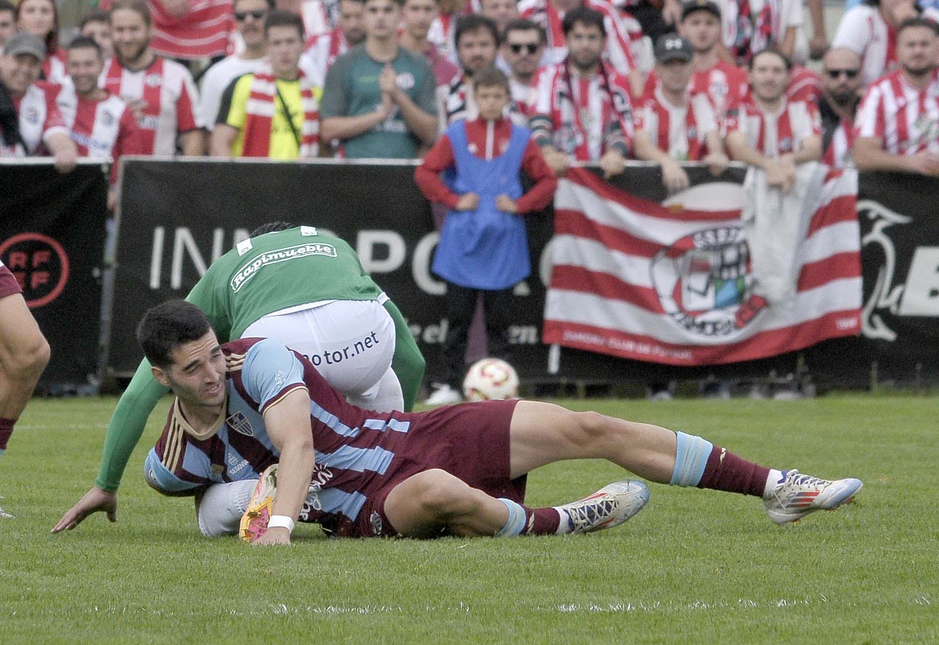 Fotografías del partido entre la Segoviana y el Zamora (2 de 2)