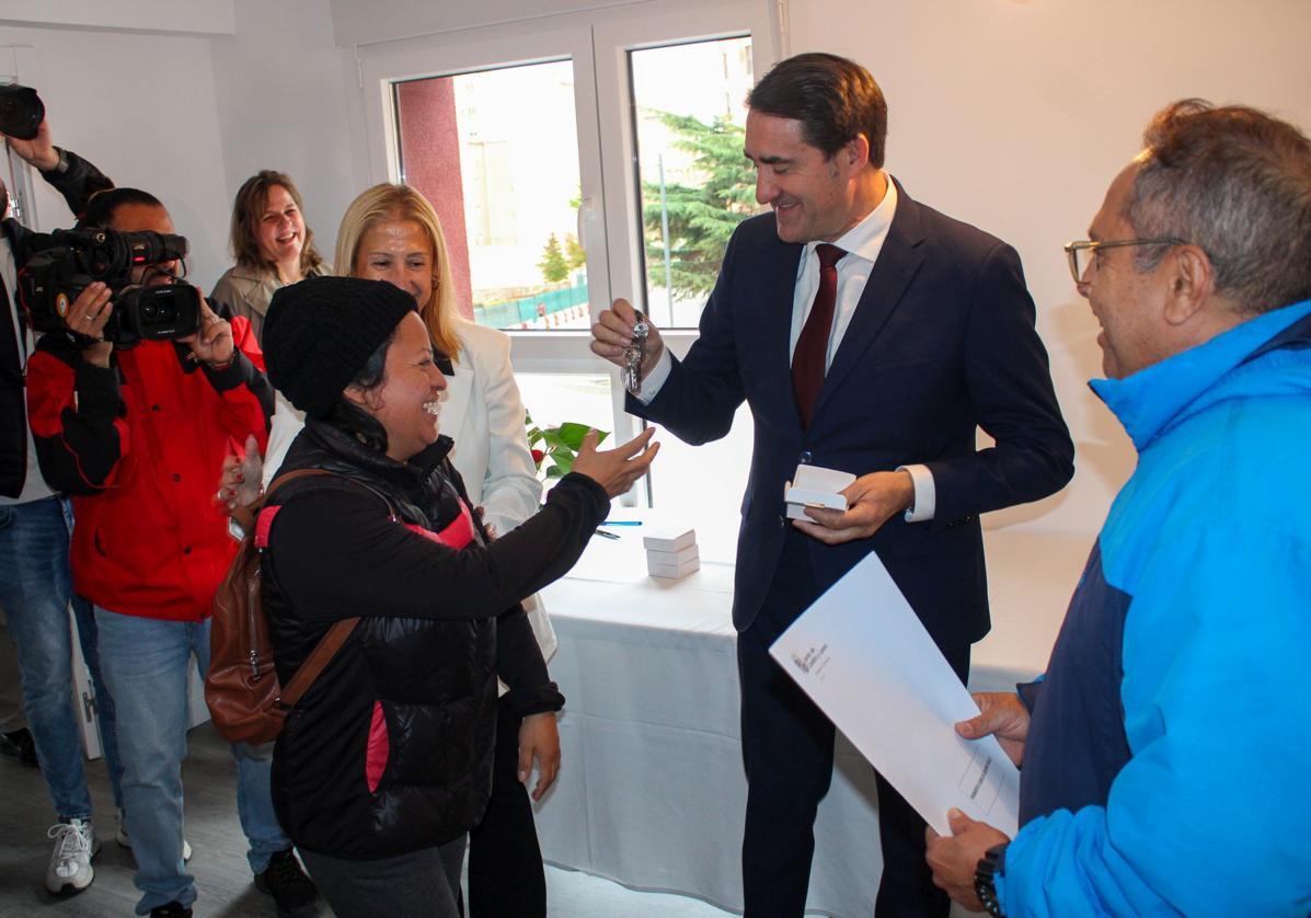 El consejero de Medio Ambiente, Juan Carlos Suárez-Quiñones, este martes durante la entrega de viviendas de promoción pública en Soria.