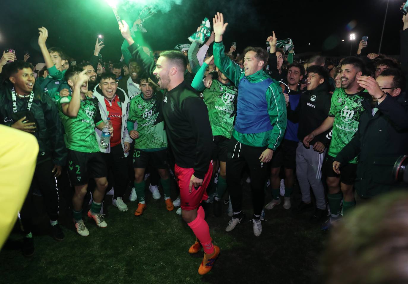 Así juega y pasa el Villamuriel a la segunda ronda de la Copa del Rey