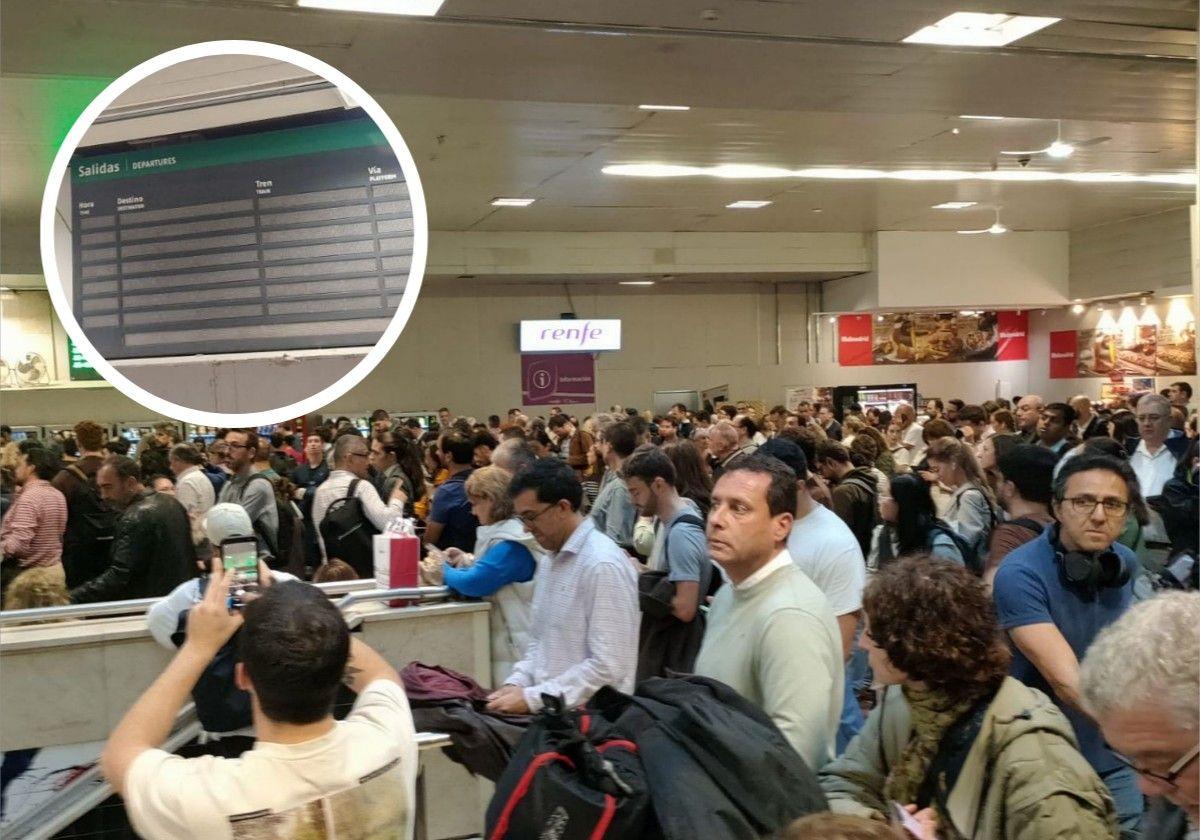 Aglomeración de viajeros, este miércoles por la tarde, en la estación de Chamartín, donde ha habido apagones en las pantallas de información (en el círculo).