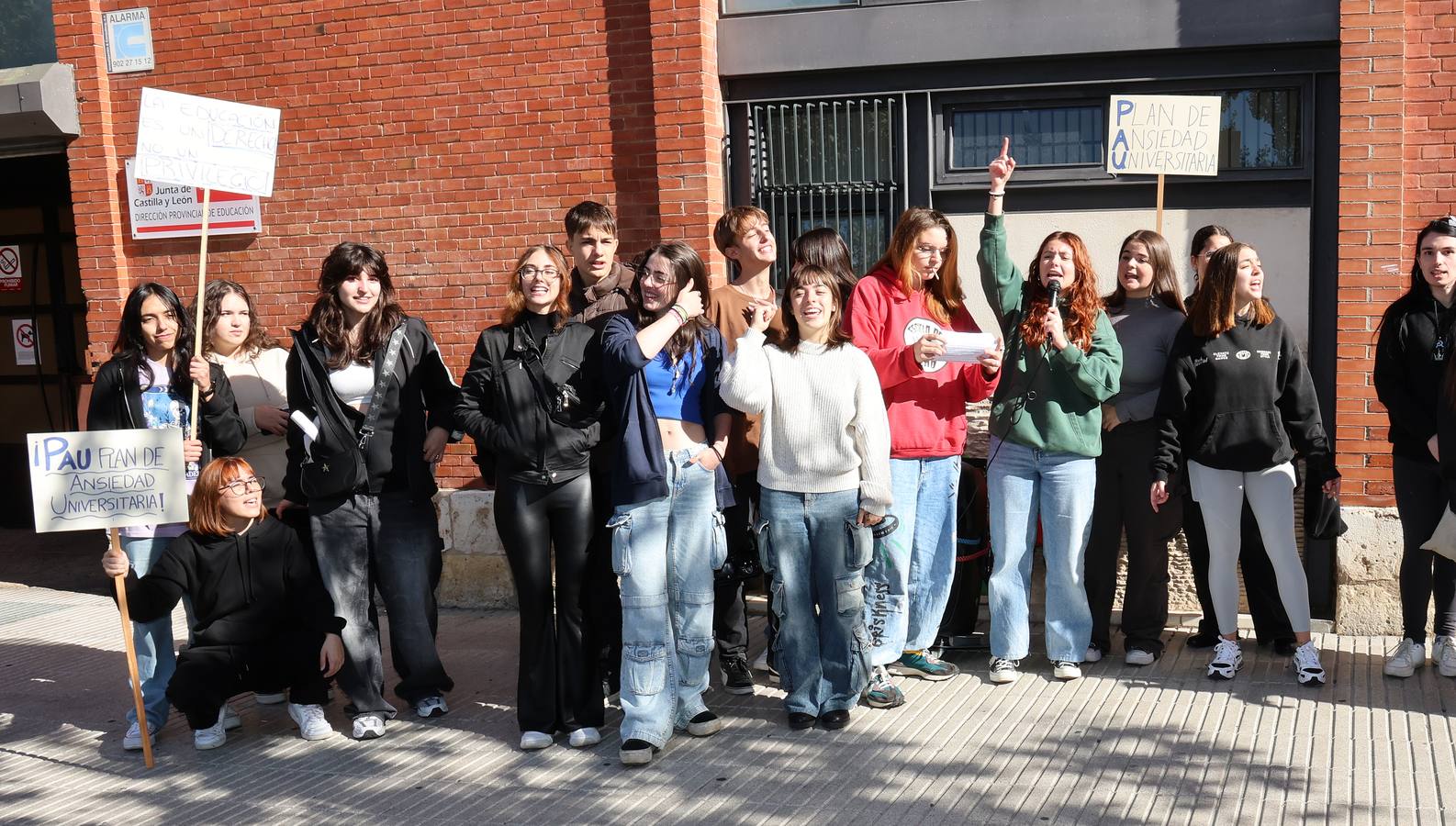 Los estudiantes protestan ante Educación por la nueva prueba universitaria