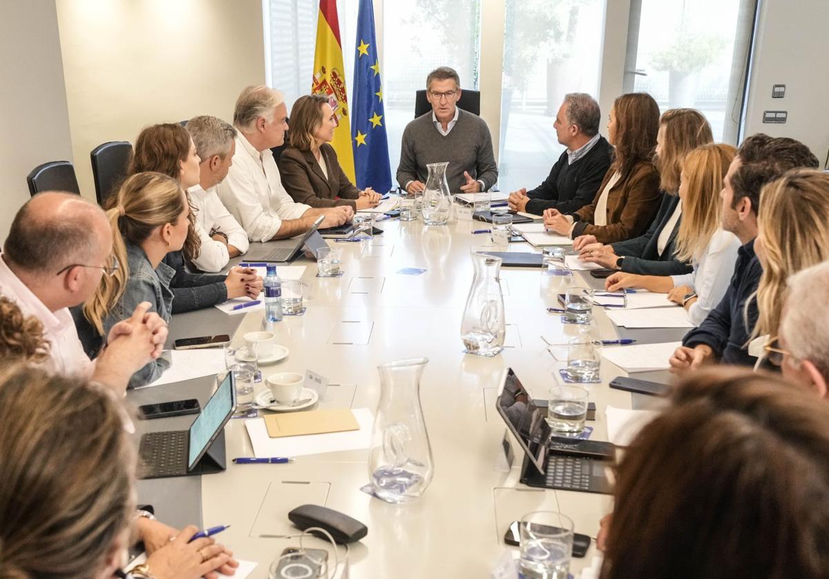 Reunión del Comité de Dirección del Partido Popular celebrada este 13 de octubre, con Núñez Feijóo al fondo.