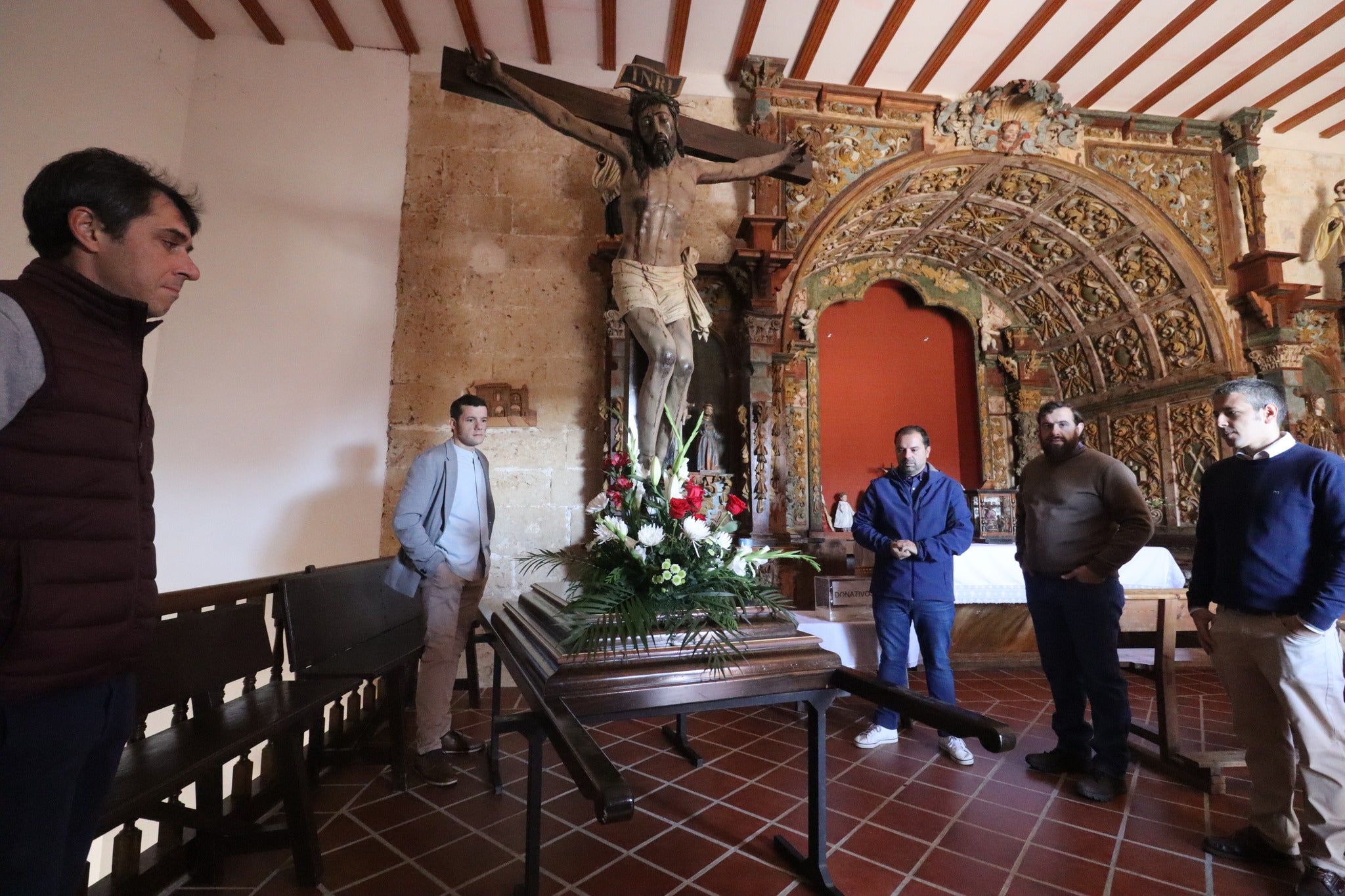 El Cristo de las Puertas recorre Rioseco como cada segundo domingo de octubre