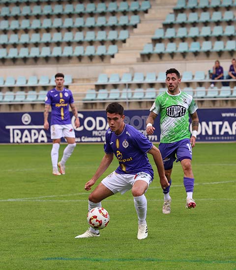 El Becerril se lleva el primer derbi provincial