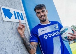 Tiago Araujo, en su presentación con el KAA Gent.