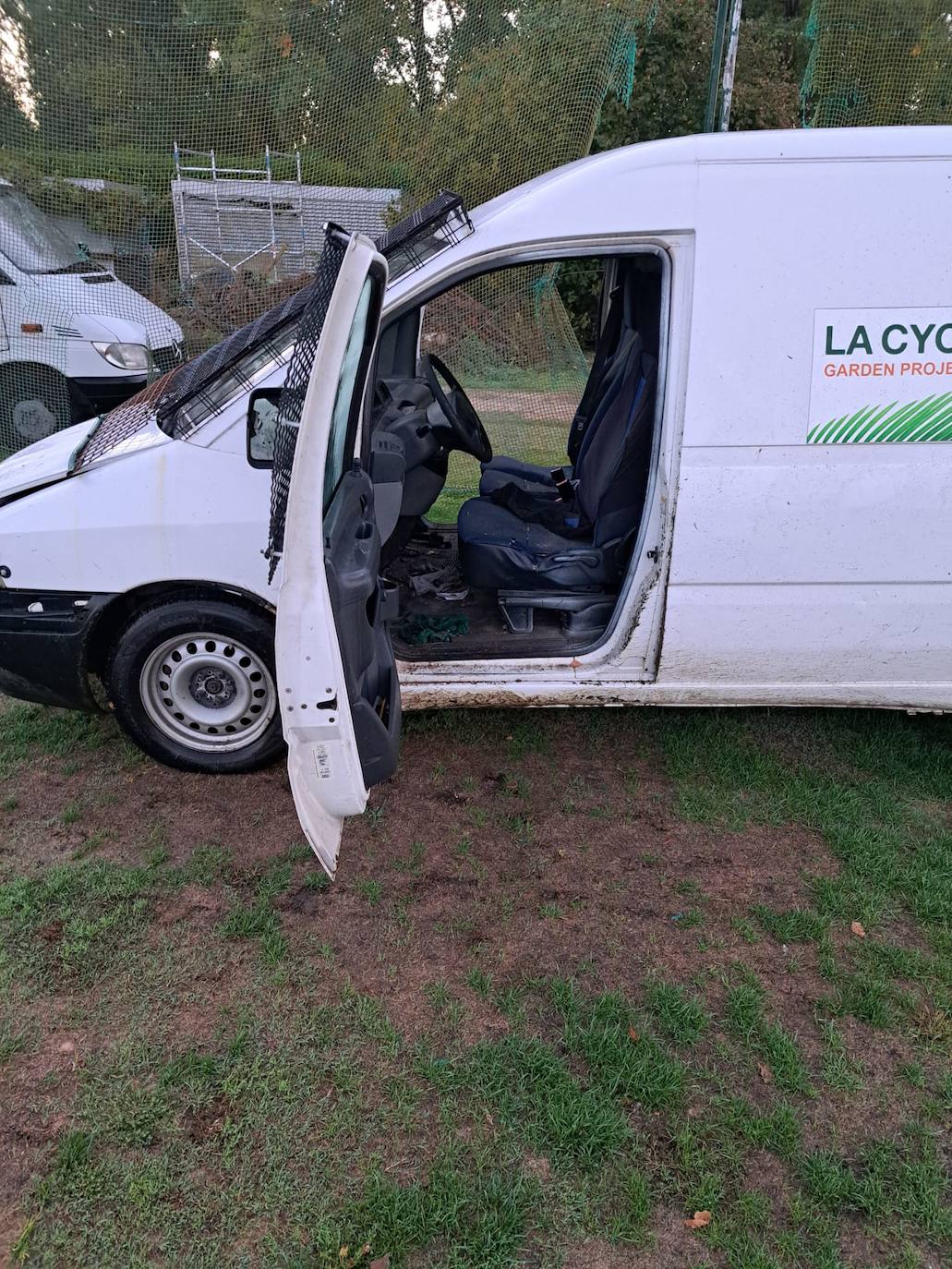 Los destrozos en el campo de golf de Isla Dos Aguas