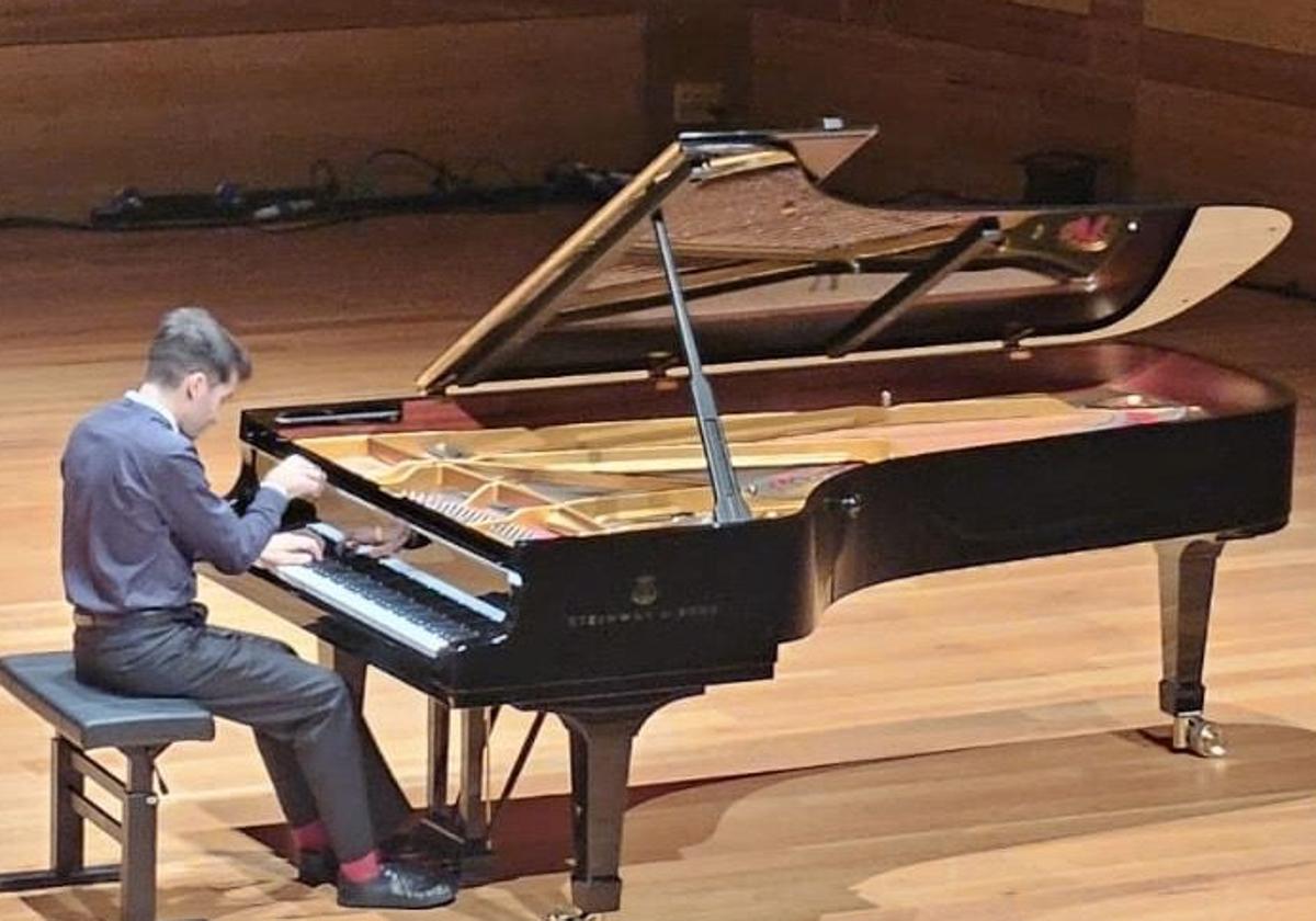 Juan Pérez Florestán, durante el concierto.