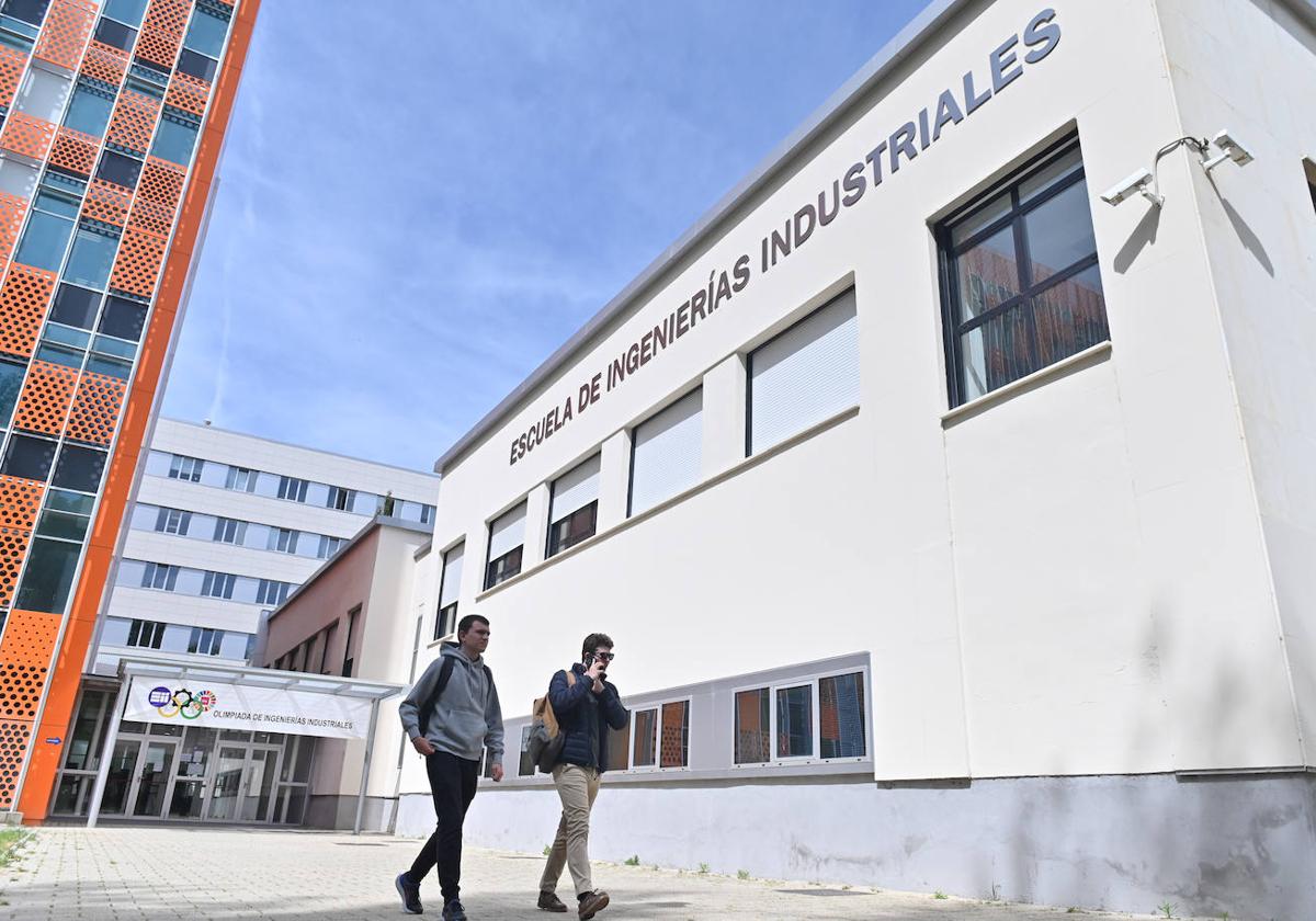 La escuela de Ingeniería de la Universidad de Valladolid, donde estudiaba el alumno fallecido.