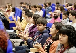 Asistentes al congreso en la Facultad de Ciencias.