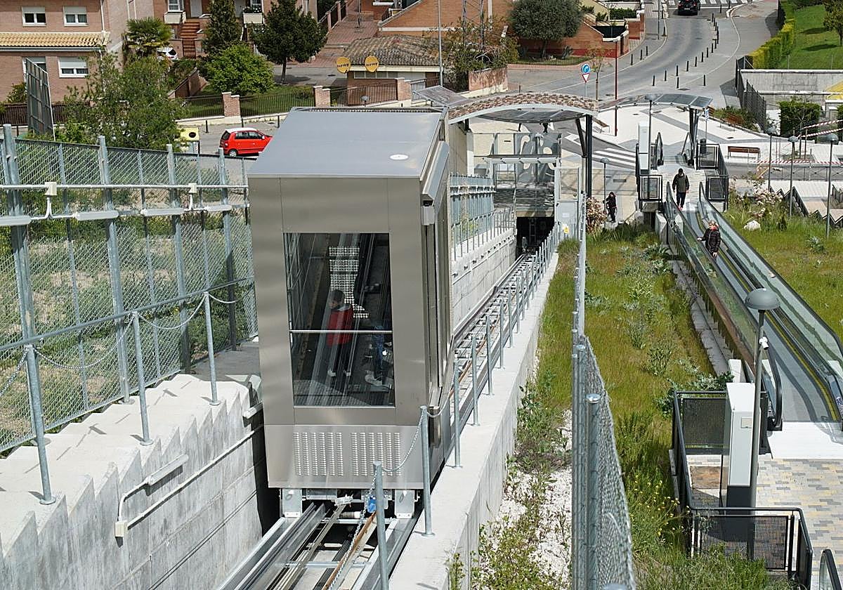 Ascensor de la ladera norte del barrio de Parquesol.