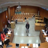 La defensa de Óscar S. se muestra «perpleja» por un auto «precipitado» y sin «base»