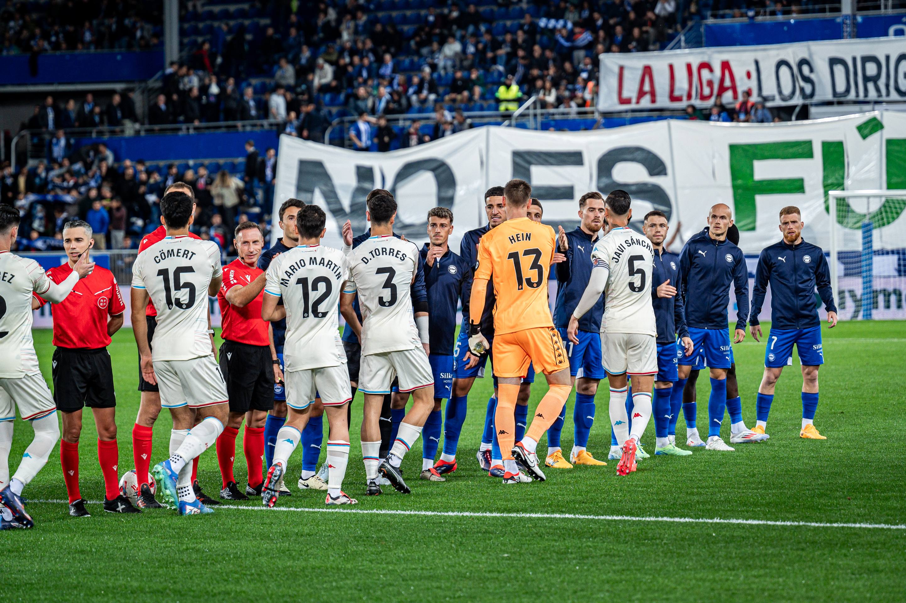 La victoria del Pucela en Mendizorroza, en imágenes