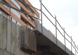 Obras en el Arco de Ladrillo.