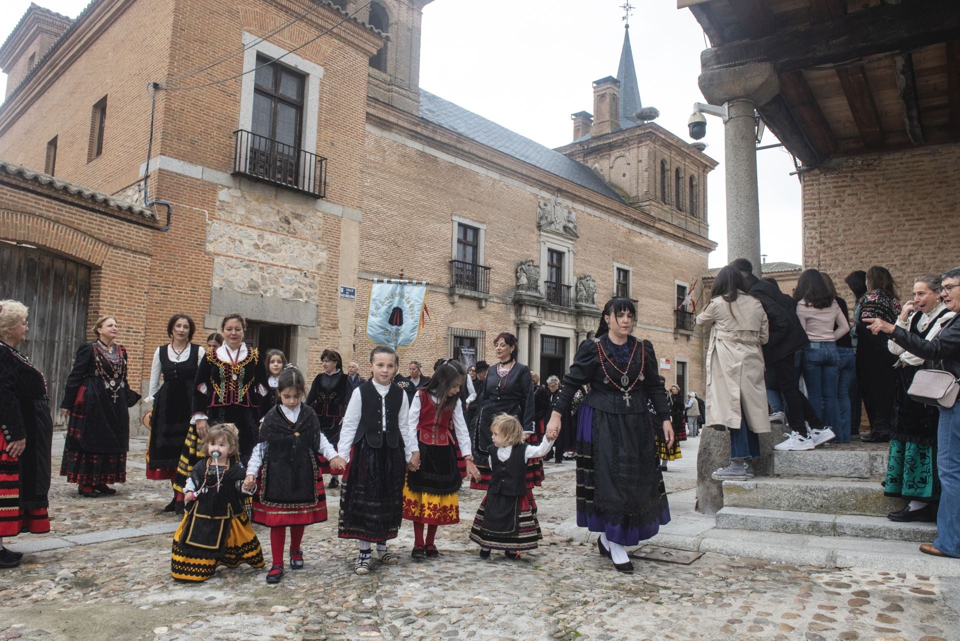 La concentración de trajes segovianos, en imágenes