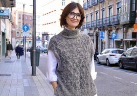 Paz Vega, directora de la peluca «Rita», que se presenta en la 69 edición de la Seminci.