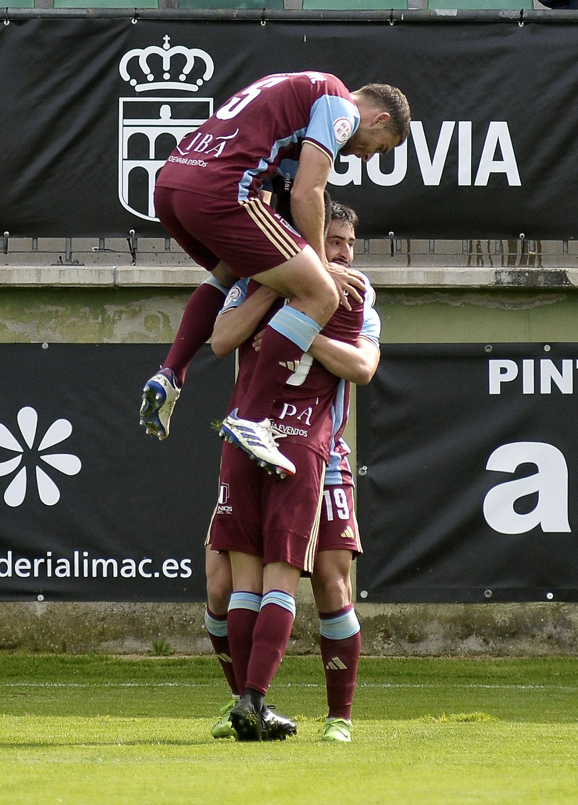 Fotos del triunfo de la Sego ante el Real Unión (2 de 2)