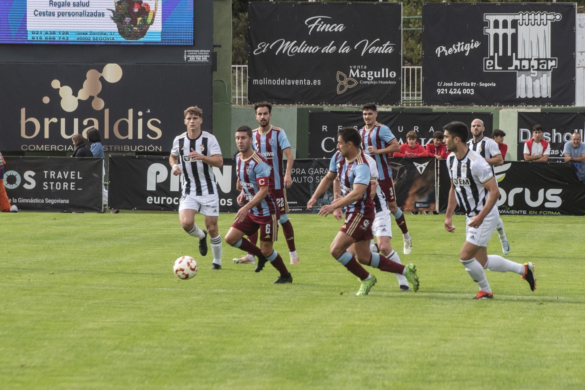 Fotos del triunfo de la Sego ante el Real Unión (1 de 2)