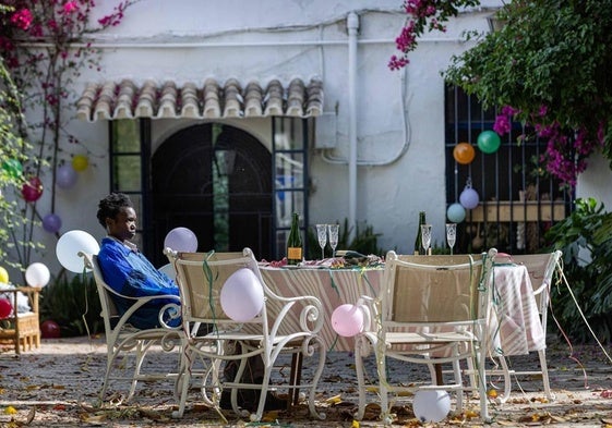 Fotograma de 'Fin de fiesta', de Elena Manrique.