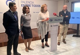 Dirigentes del PP palentino defienden la propuesta de presupuestos de la Junta.