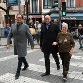 El 'semáforo ye-yé' ya marca el paso frente al Teatro Calderón