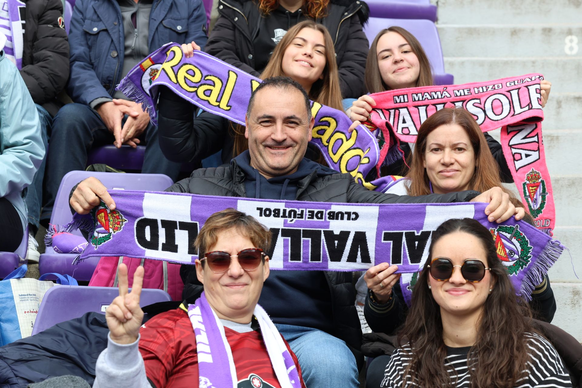 Búscate en la grada del estadio José Zorrilla (3/4)