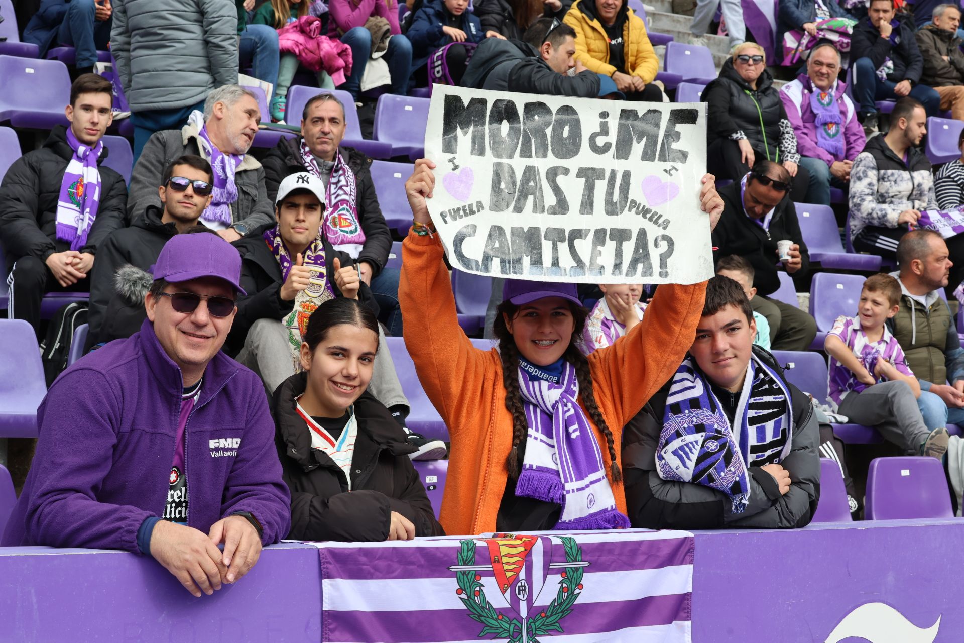 Búscate en la grada del estadio José Zorrilla (4/4)