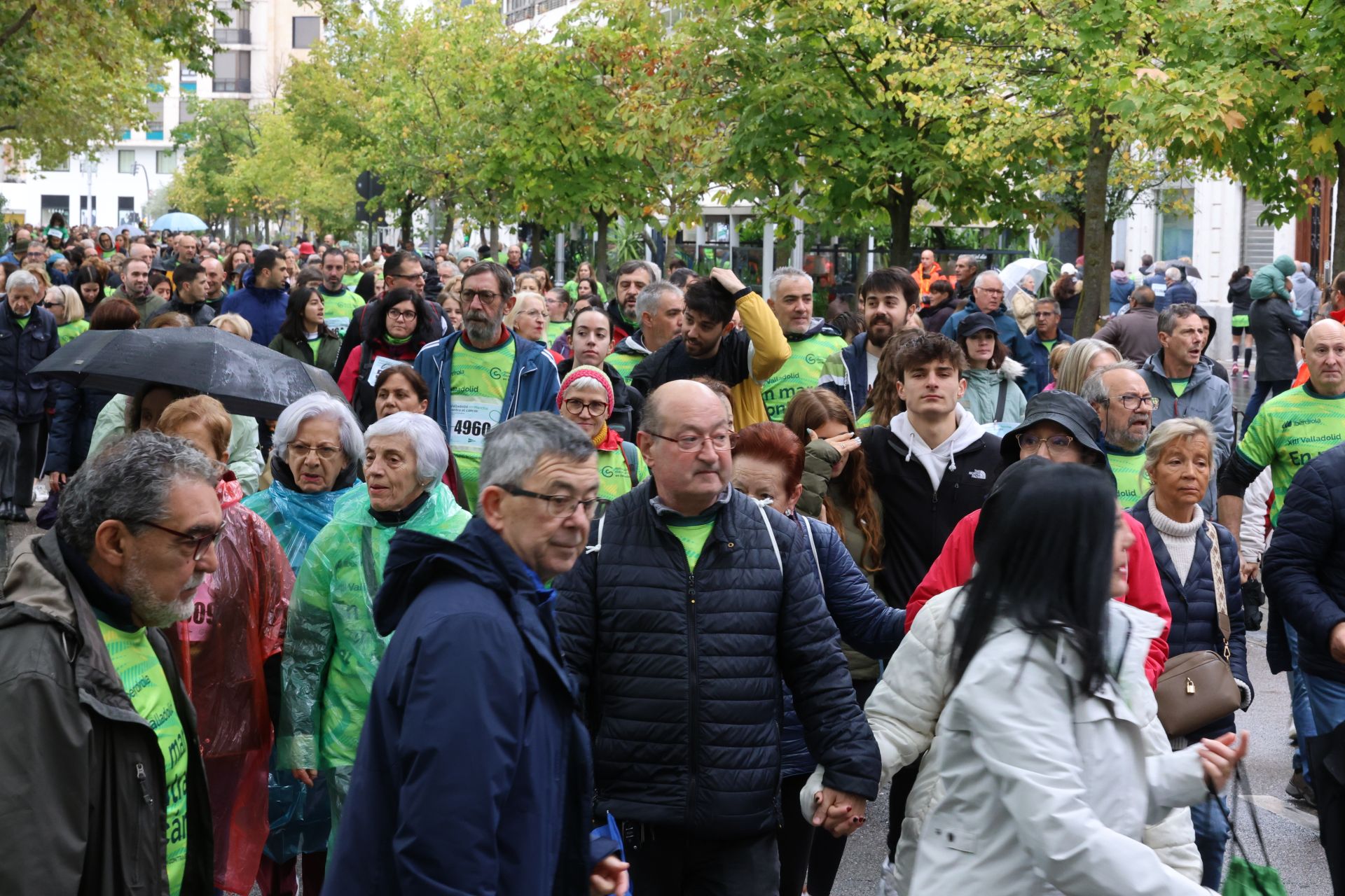 Todas las imágenes de la XIII Marcha contra el cáncer en Valladolid (1/3)