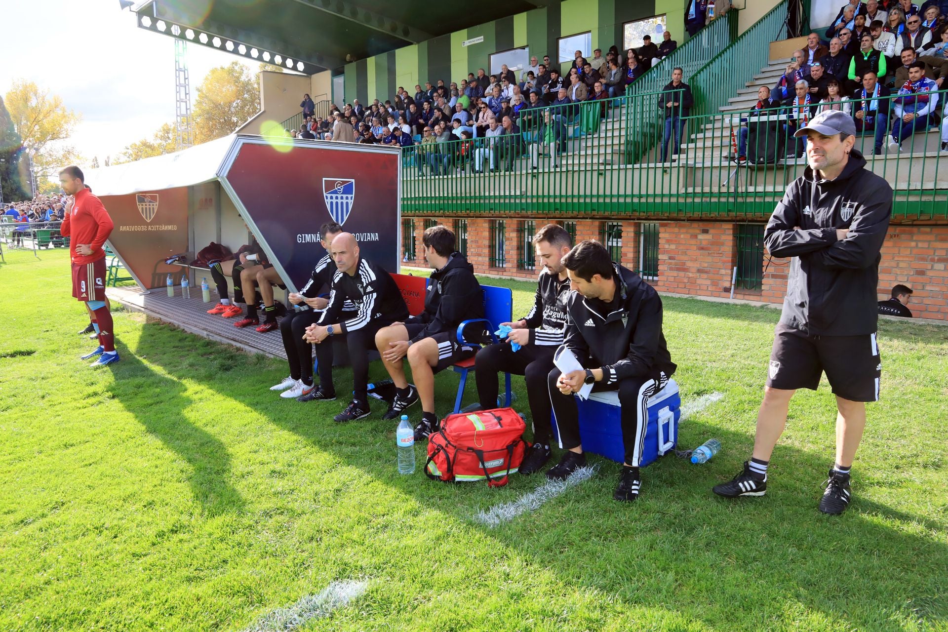 Fotos del empate de la Segoviana ante el Barcelona B