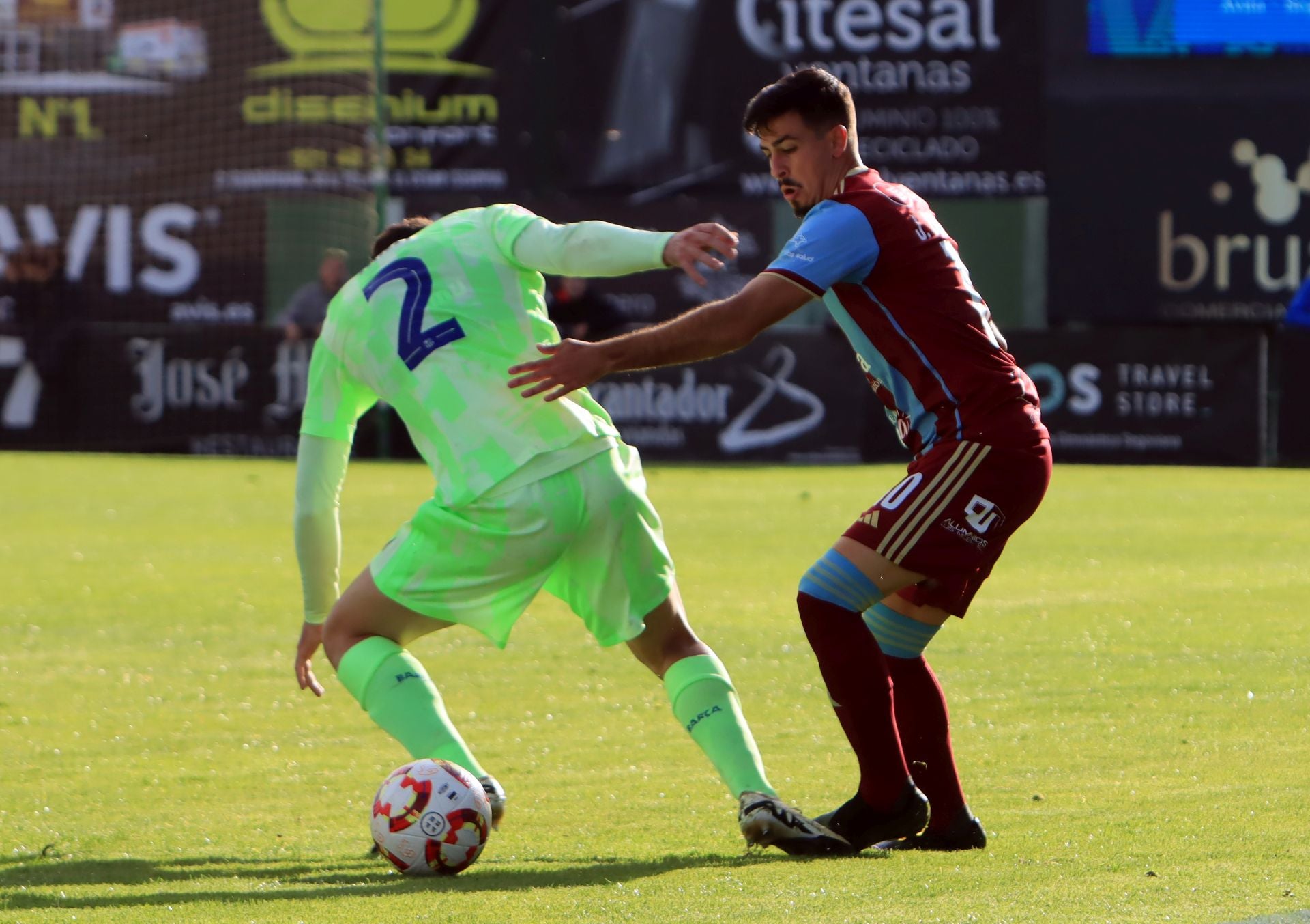 Fotos del empate de la Segoviana ante el Barcelona B