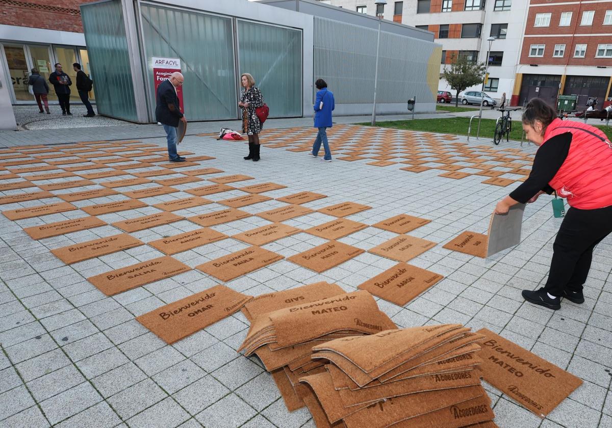 Trescientos felpudos por la acogida de menores en Palencia