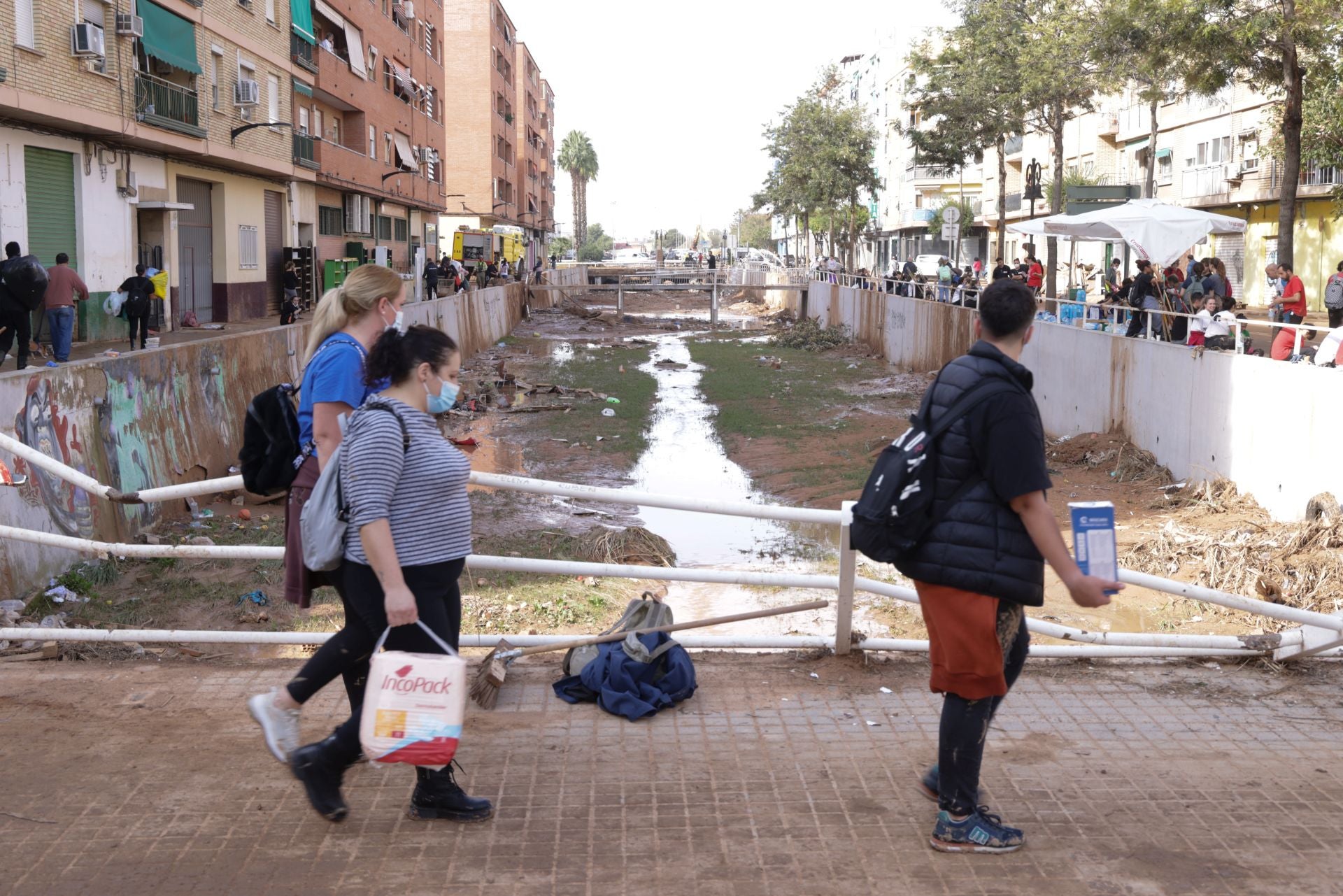 El municipio de Aldaia lucha por salir de la trágica DANA