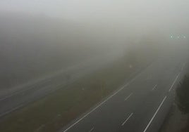 Estado de la A-52 a su paso por Zamora, a las nueve de la mañana de este miércoles.