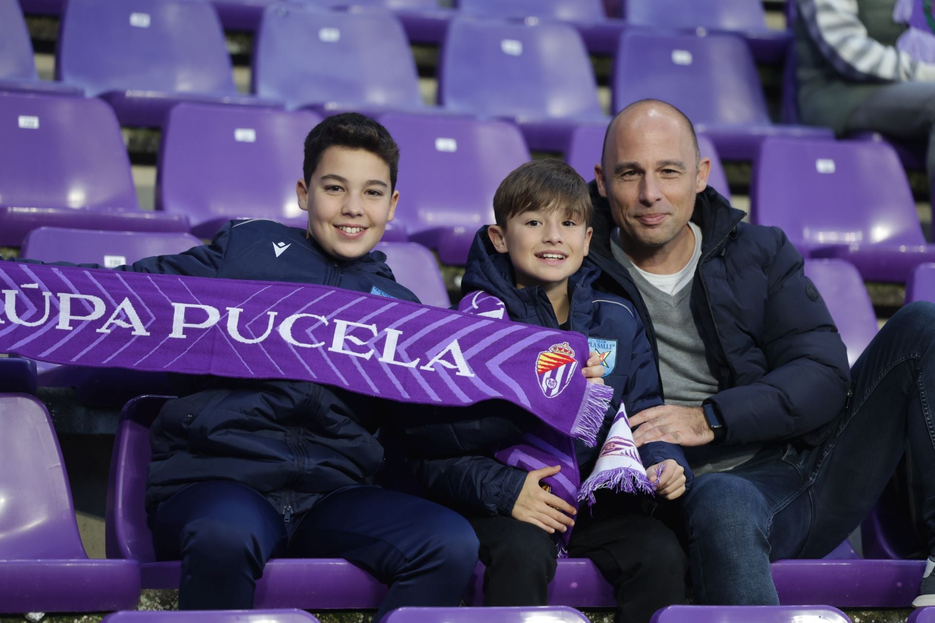 Búscate en la grada del estadio José Zorrilla (2/4)