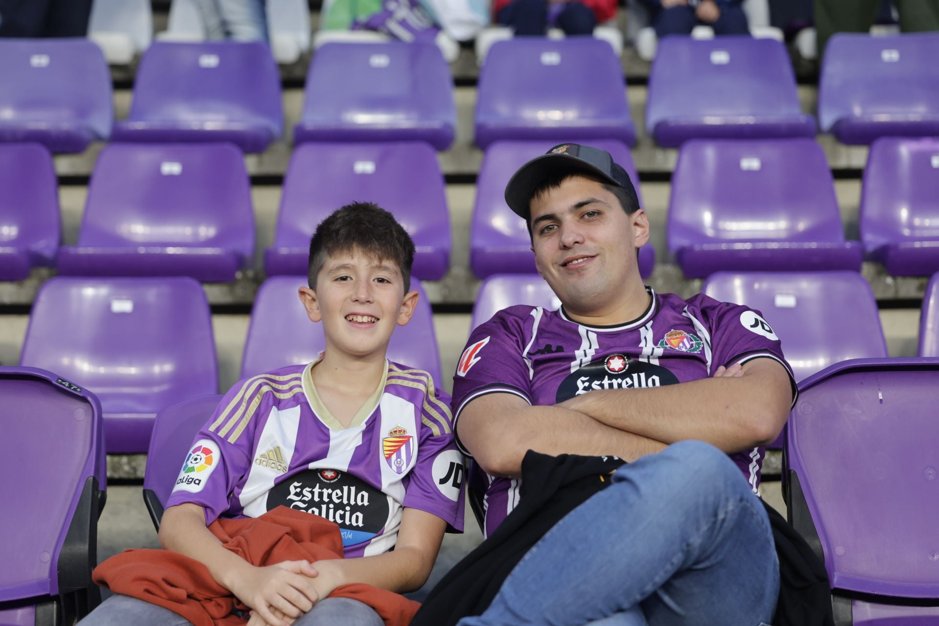 Búscate en la grada del estadio José Zorrilla (3/4)