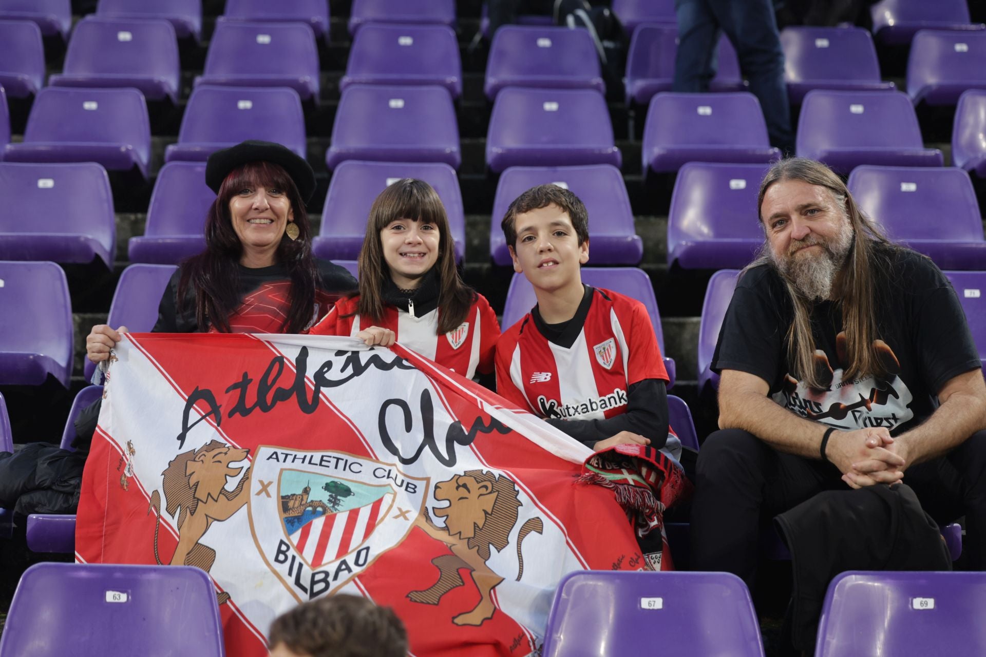 Búscate en la grada del estadio José Zorrilla (4/4)