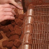 Las exmonjas de Belorado lanzan un chocolate especial 'RqueR' como símbolo de la resistencia